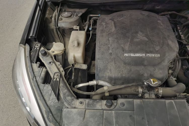 猎豹汽车 猎豹CS10 2017款 2.0T 自动豪华型局部细节9006