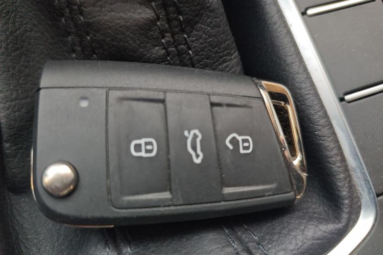 大众 速腾 2023款 300TSI DSG超越版中控内饰11