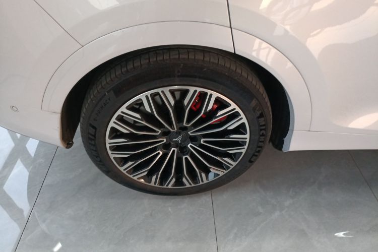 岚图汽车 岚图FREE 2025款 FREE+ 四驱乾崑版车身外观6008