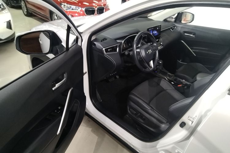 丰田 锋兰达 2023款 2.0L 智能电混双擎 尊贵版中控内饰20