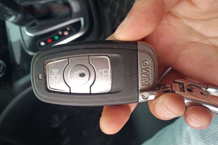 哈弗H6 2016款 升级版 1.5T 自动两驱精英型中控内饰11