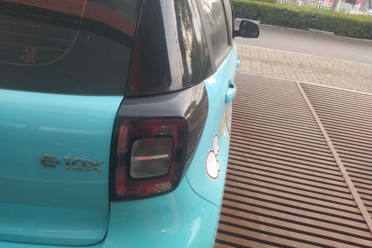 思皓 花仙子 2021款 302km 豪华型 30.2kWh车身外观9