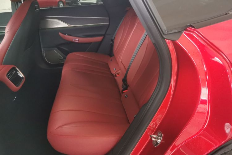 星途 星纪元 ES 2025款 纯电 Pro四驱 77kWh中控内饰7004