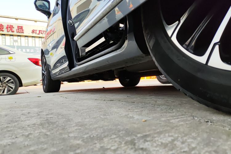 荣威iMAX8 2021款 400TGI Supreme系列陆尊版局部细节9002