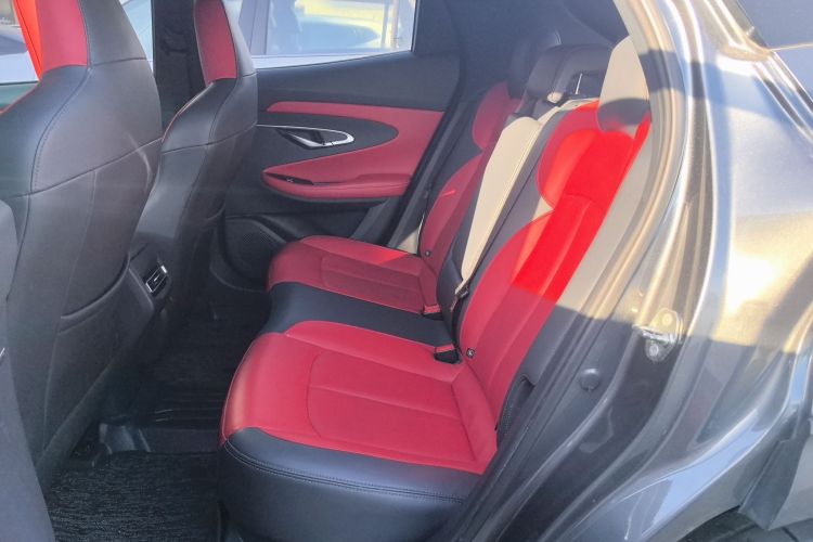 长安UNI-T 2020款 1.5T 尊贵型中控内饰21