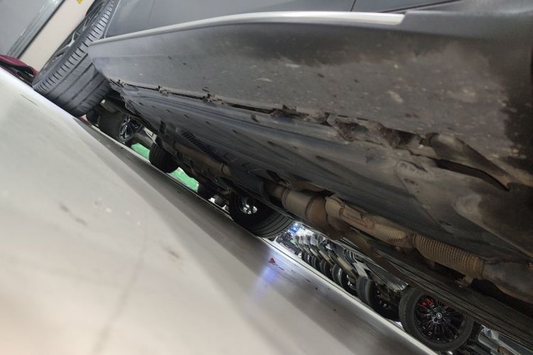 奔驰GLC AMG 2022款 AMG GLC 43 4MATIC局部细节9001