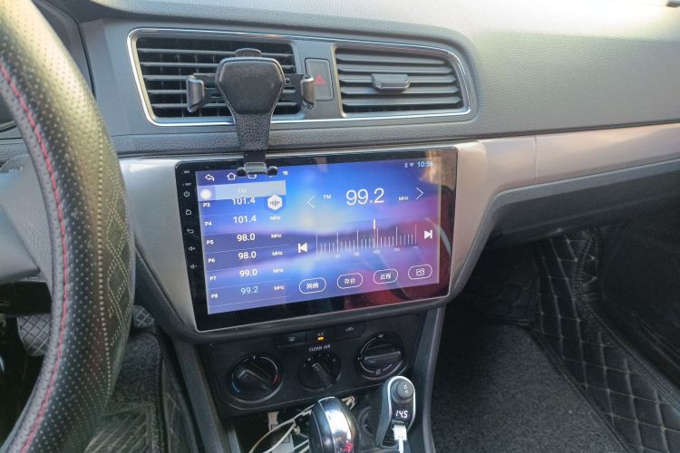 大众 朗逸 2017款 1.6L 自动风尚版中控内饰16