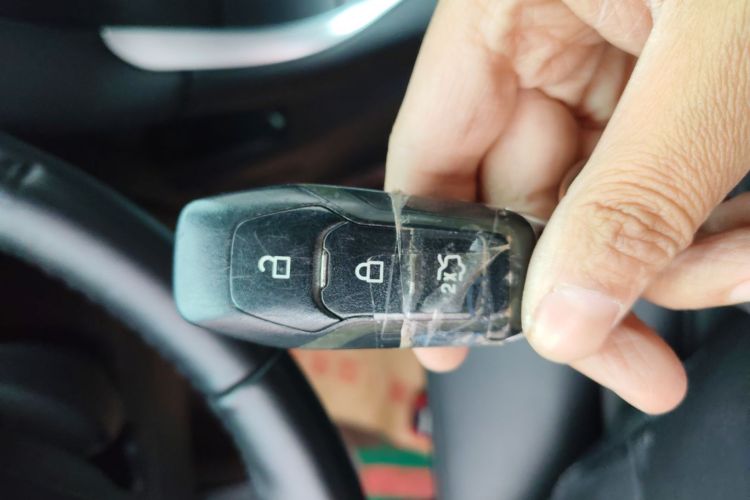 福特 锐界 2016款 EcoBoost 245 四驱豪锐型 7座中控内饰11