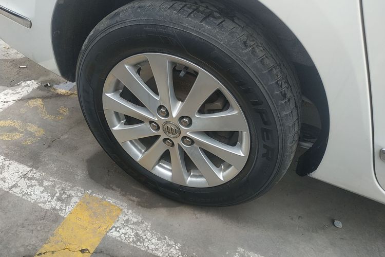 别克GL8 2018款 28T 豪华型 国VI车身外观6003