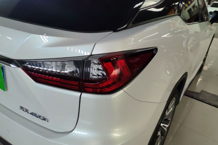 雷克萨斯RX 2016款 450h 四驱典雅版车身外观9