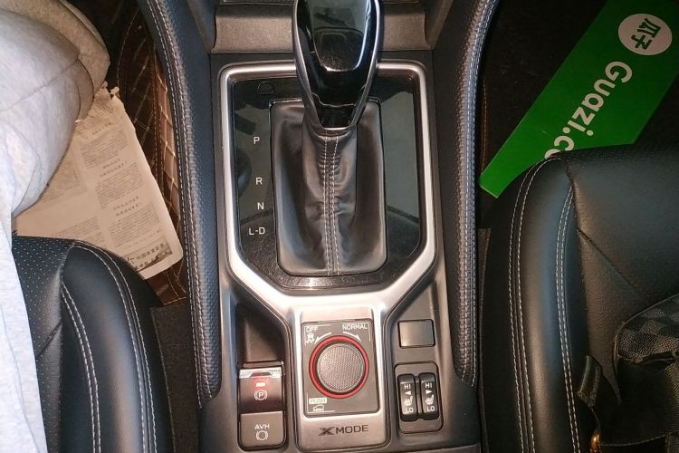 斯巴鲁 森林人 2020款 2.0i 豪华版中控内饰18