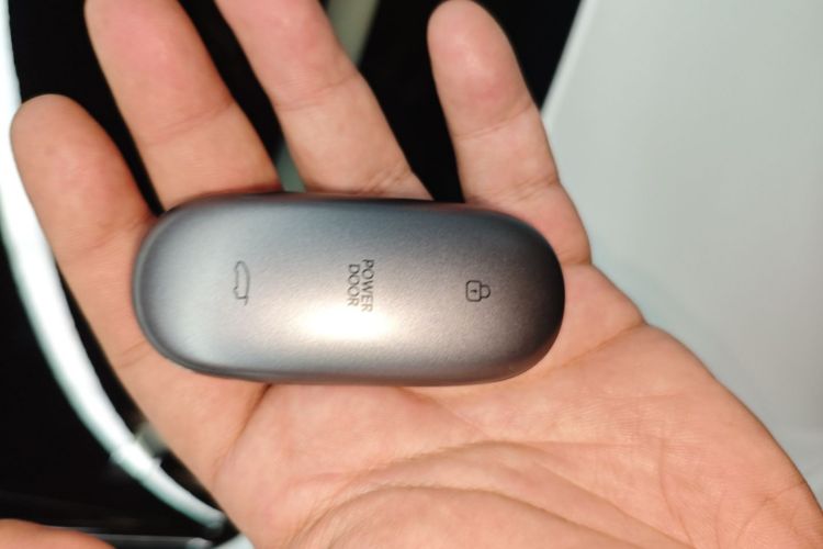 理想汽车 理想L7 2023款 Max中控内饰11