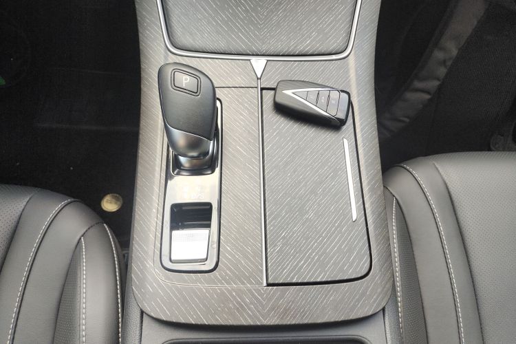 启辰大V 2022款 260T 黑马版·顶流中控内饰18