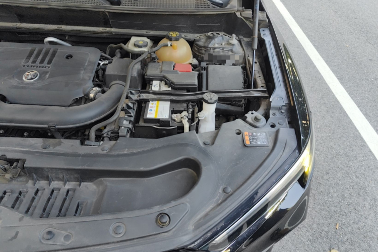 别克 昂科旗 2020款 28T 四驱尊贵型局部细节9007