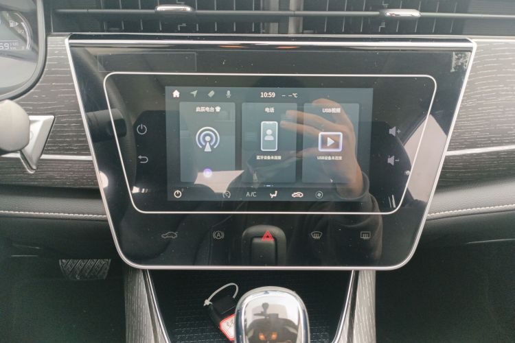 启辰D60 2021款 PLUS 1.6L XL CVT悦领版中控内饰16