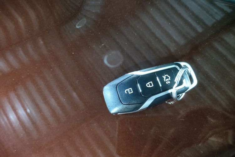 福特 锐界 2016款 EcoBoost 245 两驱豪锐型 7座中控内饰11