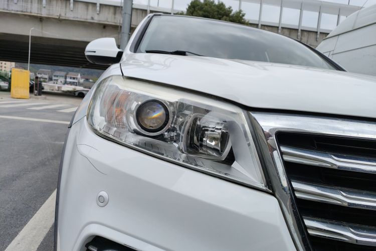 哈弗H6 2015款 改款 运动版 1.5T 手动两驱精英型车身外观6006