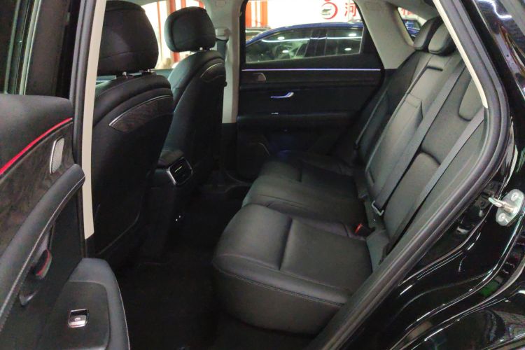 鸿蒙智行 问界M5 2022款 增程四驱性能版中控内饰21