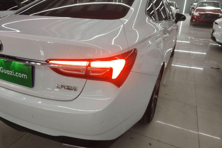 别克 威朗 2020款 20T CVT领先型车身外观9