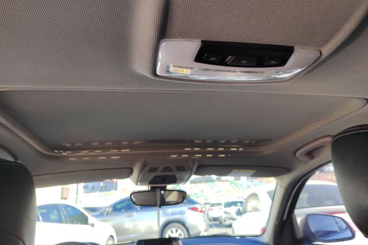 宝马1系(进口) 2018款 118i 领先型中控内饰22