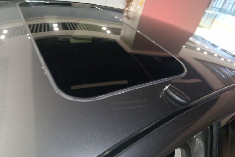 英菲尼迪Q50 2014款 3.7L 豪华运动版局部细节57