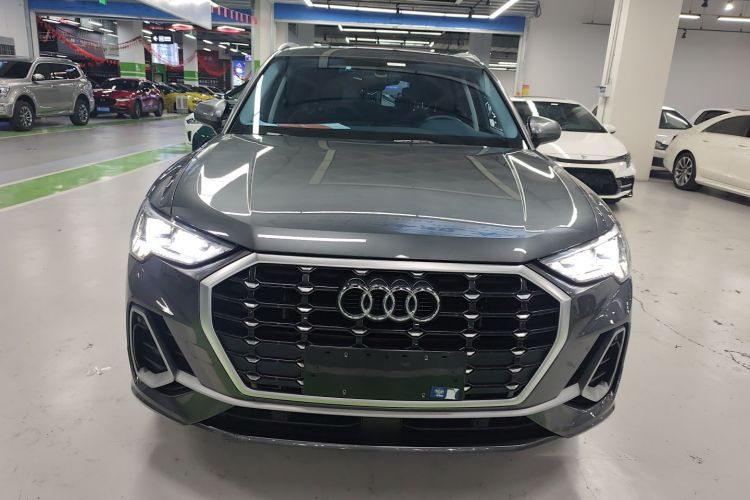奥迪Q3 2023款 35 TFSI 时尚动感型（1.5T）车身外观6001