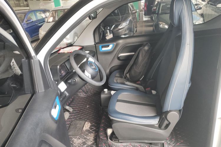 五菱汽车 宏光MINIEV 2022款 GAMEBOY 300km 玩咖款 磷酸铁锂中控内饰19