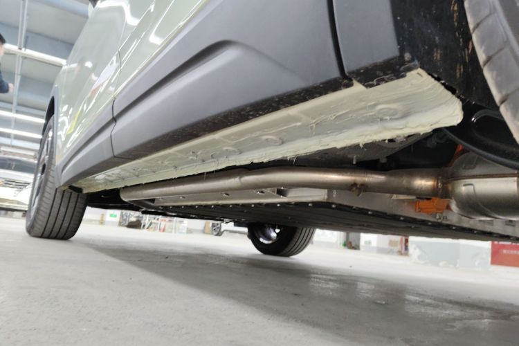 奔腾 悦意07 2025款 150km 心悦版局部细节9002