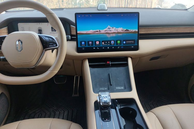 鸿蒙智行 问界M7 2024款 1.5T 智驾四驱Max版 6座中控内饰16