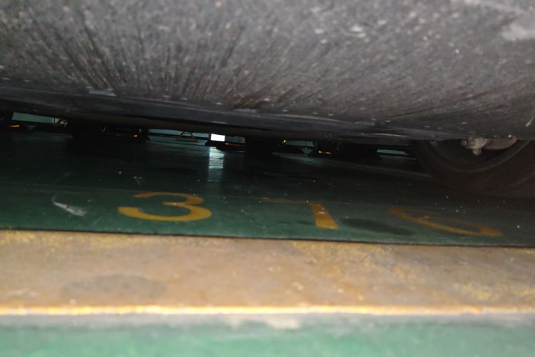 小米汽车 小米SU7 2024款 四驱超长续航高阶智驾Max版局部细节9008