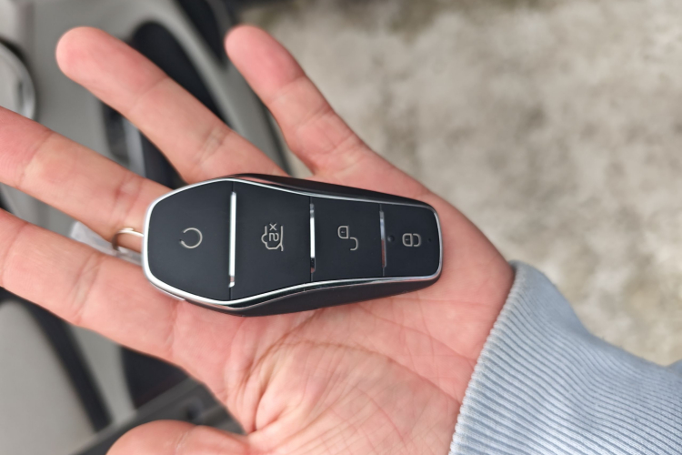 比亚迪 海豚 2021款 405km 时尚版中控内饰11