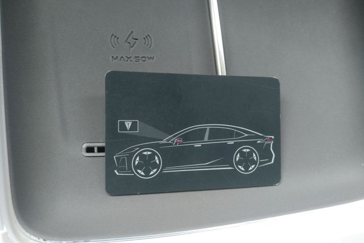 深蓝汽车 深蓝L07 2024款 230Max乾崑智驾ADS SE增程版中控内饰7001