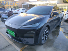 深蓝汽车 深蓝S07 2025款 215Max 深蓝智驾AD PRO增程版