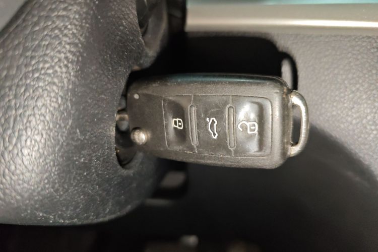 斯柯达 柯米克 2018款 1.5L 自动标准版 国VI中控内饰11