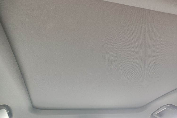 领克03 2020款 2.0TD 自动劲版中控内饰22