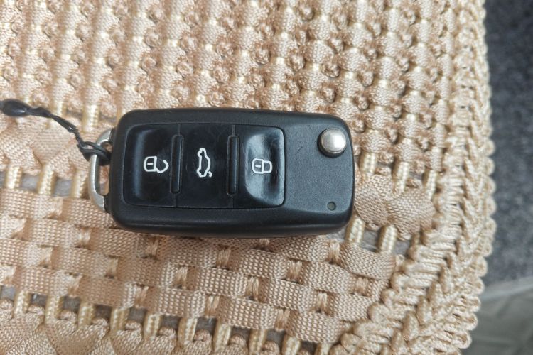 大众 朗逸 2014款 1.6L 自动运动版中控内饰11