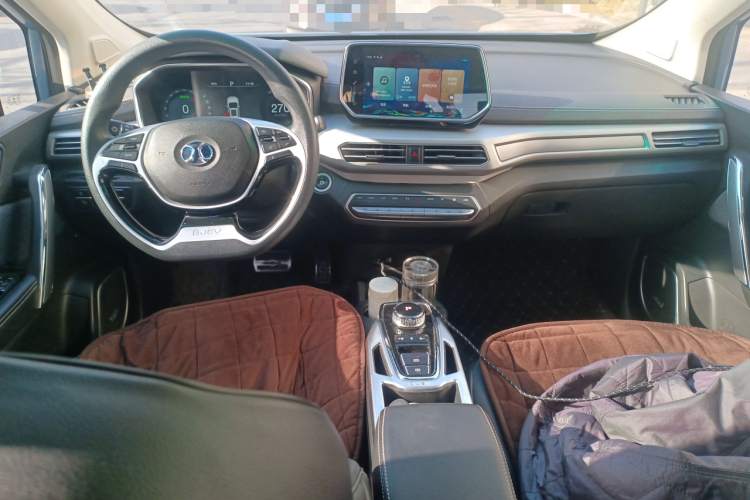 北京汽车 北京EX3 2019款 R600 劲风版中控内饰7002