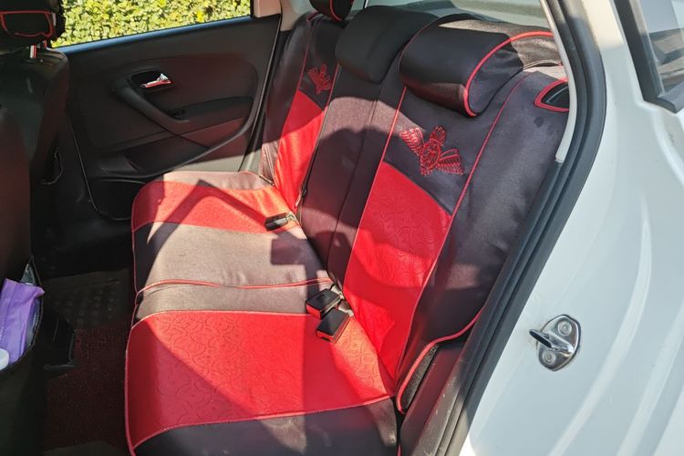 大众 Polo 2014款 1.6L 自动舒适版中控内饰21