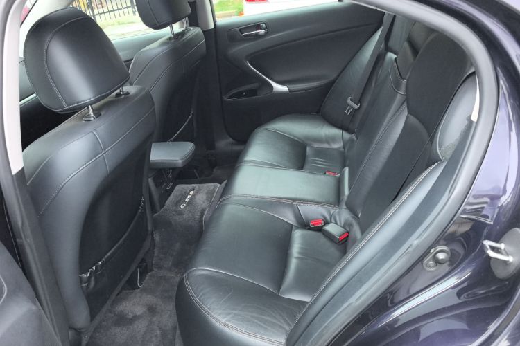 雷克萨斯IS 2011款 250 炫动版中控内饰7004