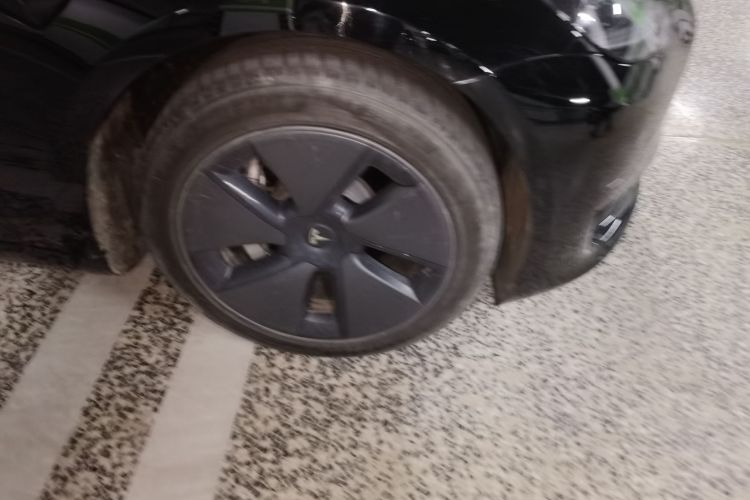 特斯拉 Model 3 2021款 改款 标准续航后驱升级版 3D1车身外观6002