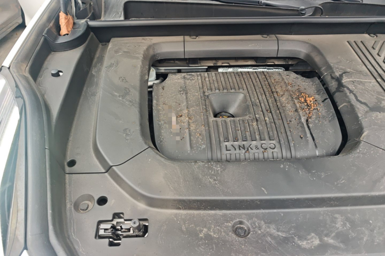 领克09 EM-P 2024款 2.0TD EM-P 四驱ULTRA 六座局部细节9006