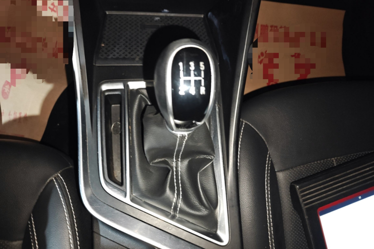 吉利汽车 远景X3 2019款 升级版 1.5L 手动精英型中控内饰18