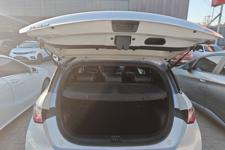 比亚迪 海豚 2021款 405km 时尚版机舱底盘23