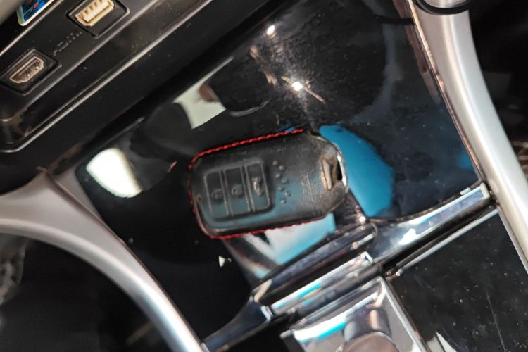 本田 凌派 2016款 1.8L CVT豪华版中控内饰11