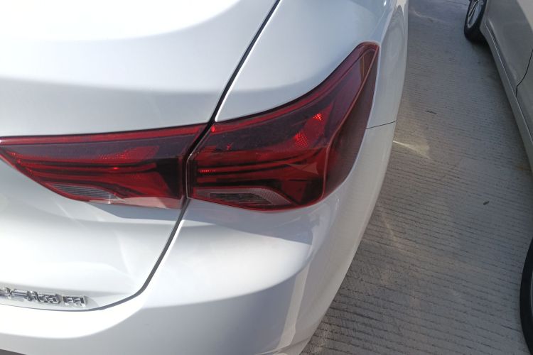 雪佛兰 科沃兹 2020款 325T 自动欣悦版车身外观9