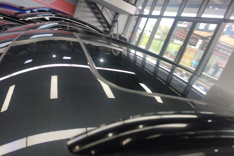 保时捷 2023款 Macan 2.0T车身外观57