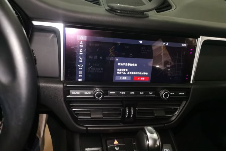 保时捷 2018款 Macan 2.0T中控内饰16