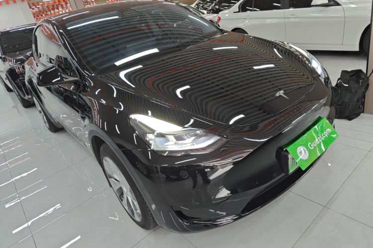 特斯拉 Model Y 2022款 改款 后轮驱动版车身外观3