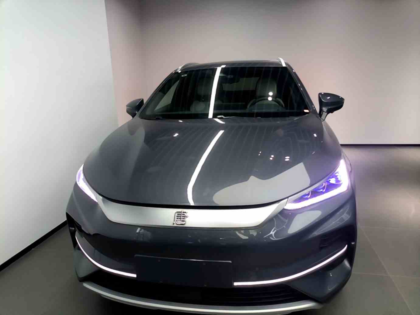 比亚迪 唐新能源 2022款 EV 600KM 尊享型(1)