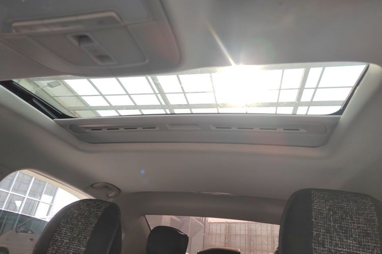 荣威i5 2020款 1.5L 自动4G互联领豪版中控内饰22